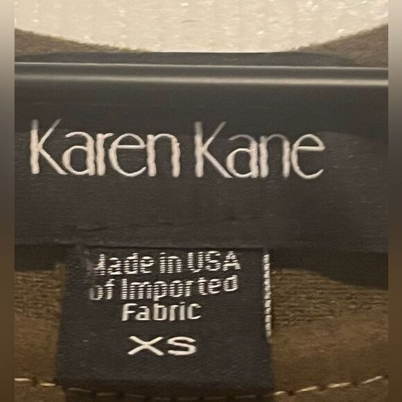 NWOT Karen Kane Sleeveless Faux-Suede Dress in Olive color. Size XS - Picture 6 of 7